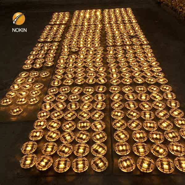 LED Plastic Solar Road Stud with Nail